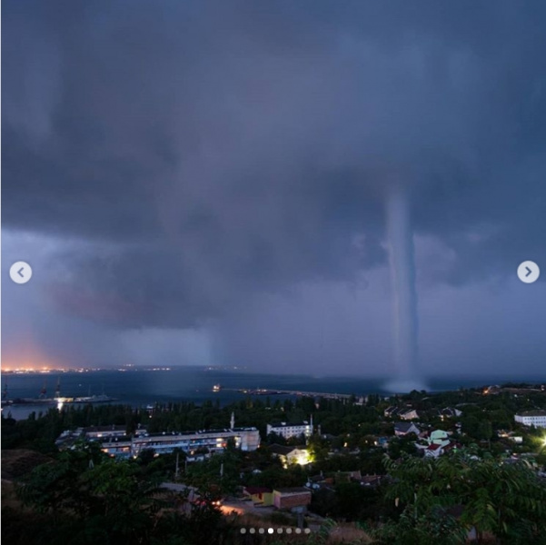 Ялта ушла под воду: в оккупированном Крыму бушевала стихия